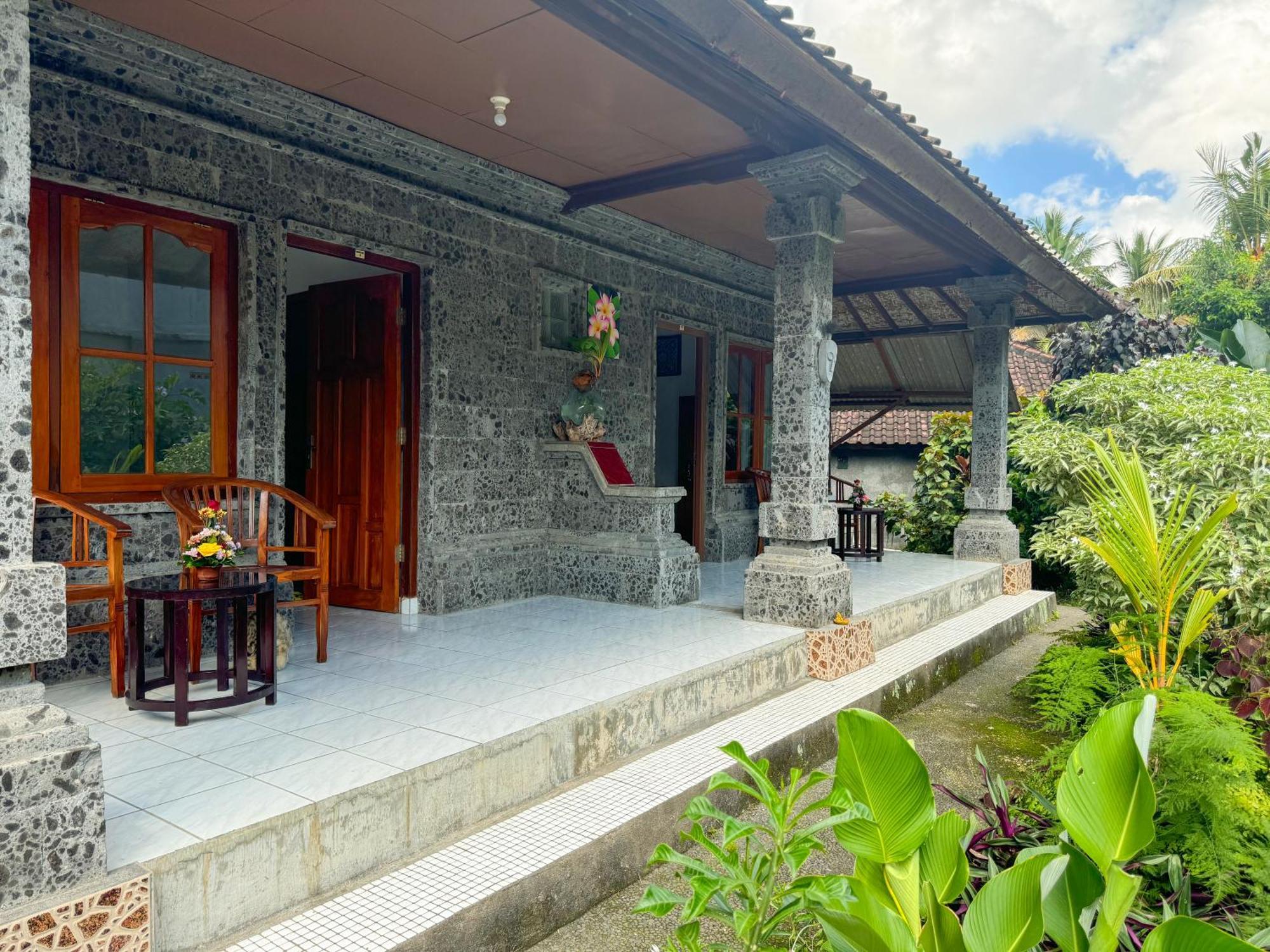 Casa de hóspedes Sari *